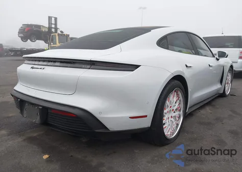 2020 Porsche Taycan 4S z USA, uszkodzony, nr VIN WP0AB2Y14LSA50175